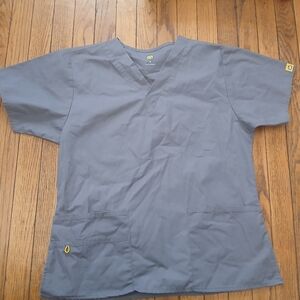 WonderWink - Women's Gray Uniform Nurse Medical Scrub Top. Size Medium